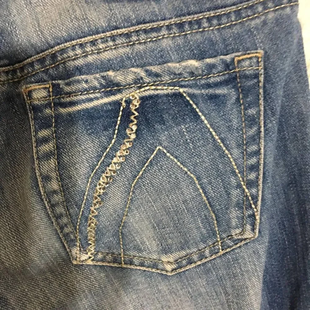 Buckaroo Distressed Bootcut Jeans Size 26 - Picture 8 of 10